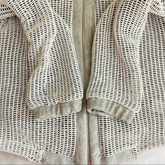 Waverly Grey Liberant White and Gray Jacket - Picture 13 of 13